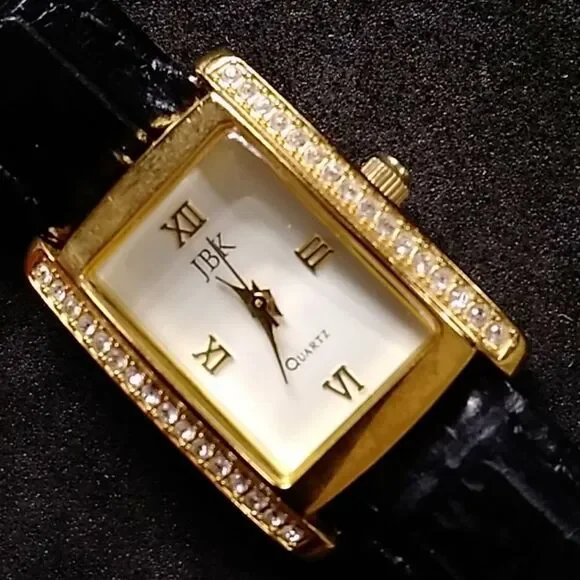 JBK QUARTZ BRACELET WATCH ⌚
